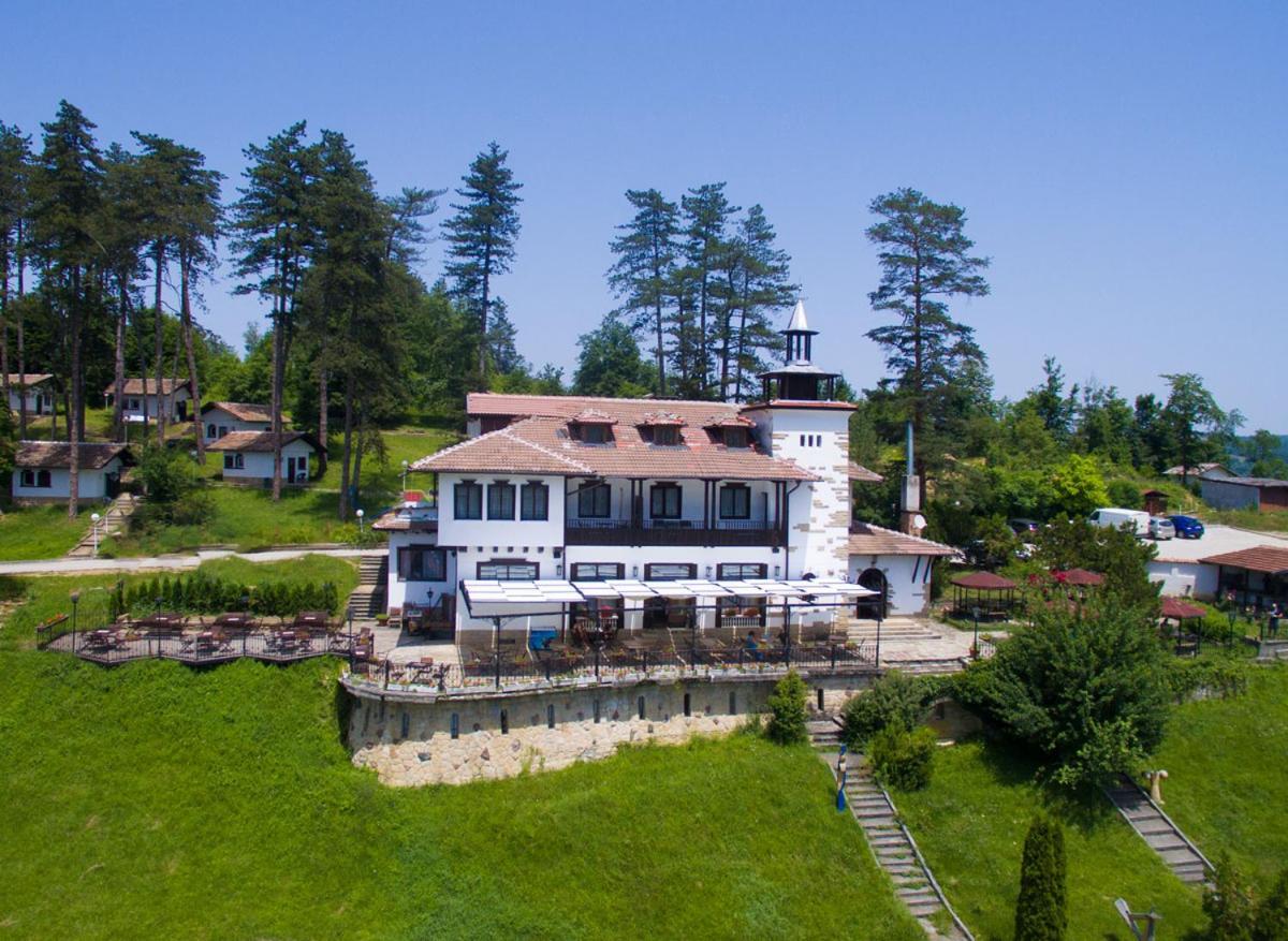 Complex Brashlyan Hotel Tryavna Eksteriør billede