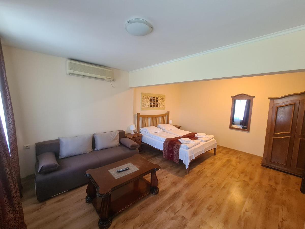 Complex Brashlyan Hotel Tryavna Eksteriør billede