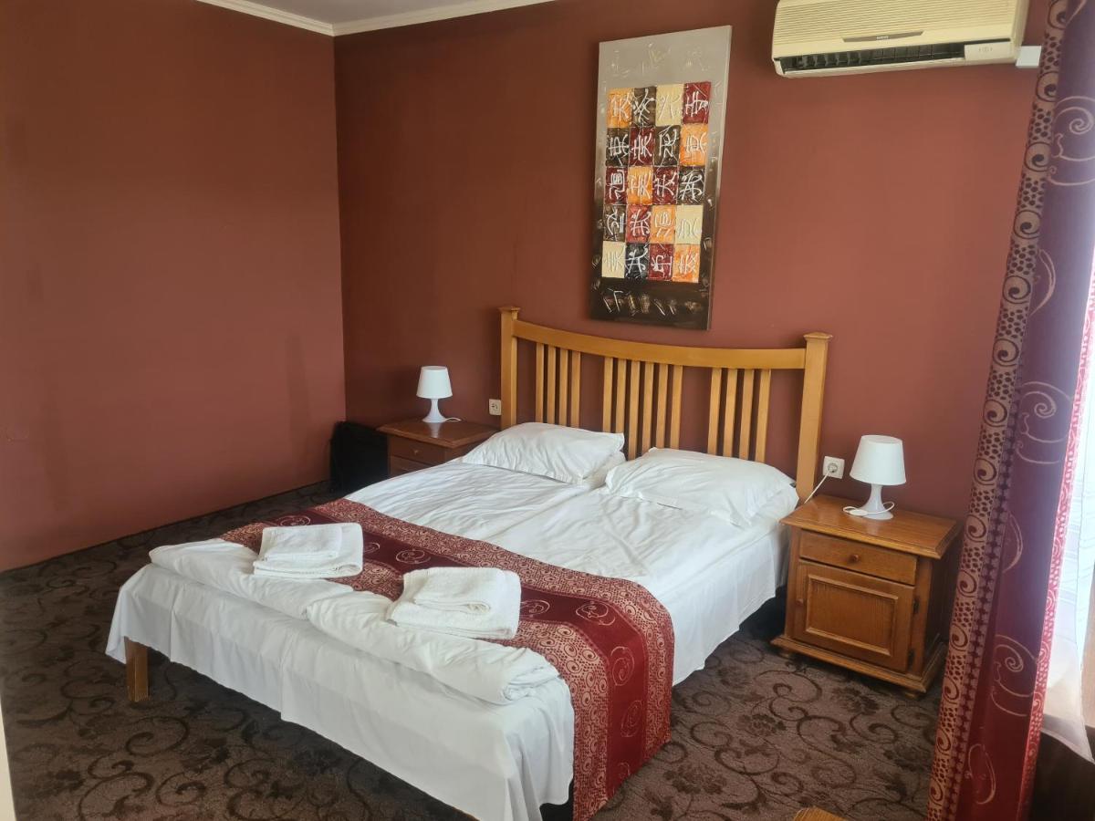 Complex Brashlyan Hotel Tryavna Eksteriør billede