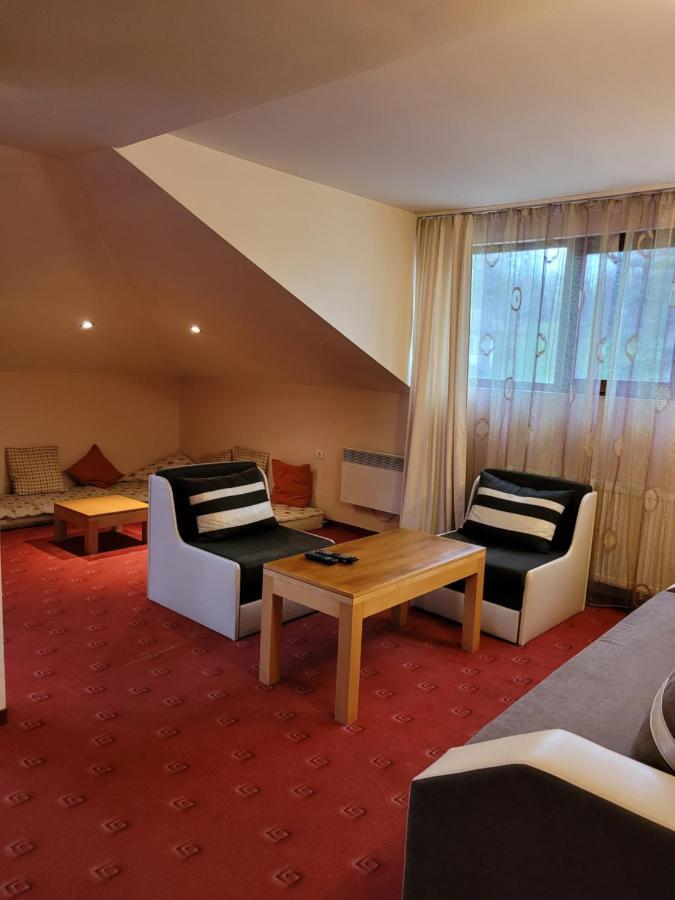Complex Brashlyan Hotel Tryavna Eksteriør billede
