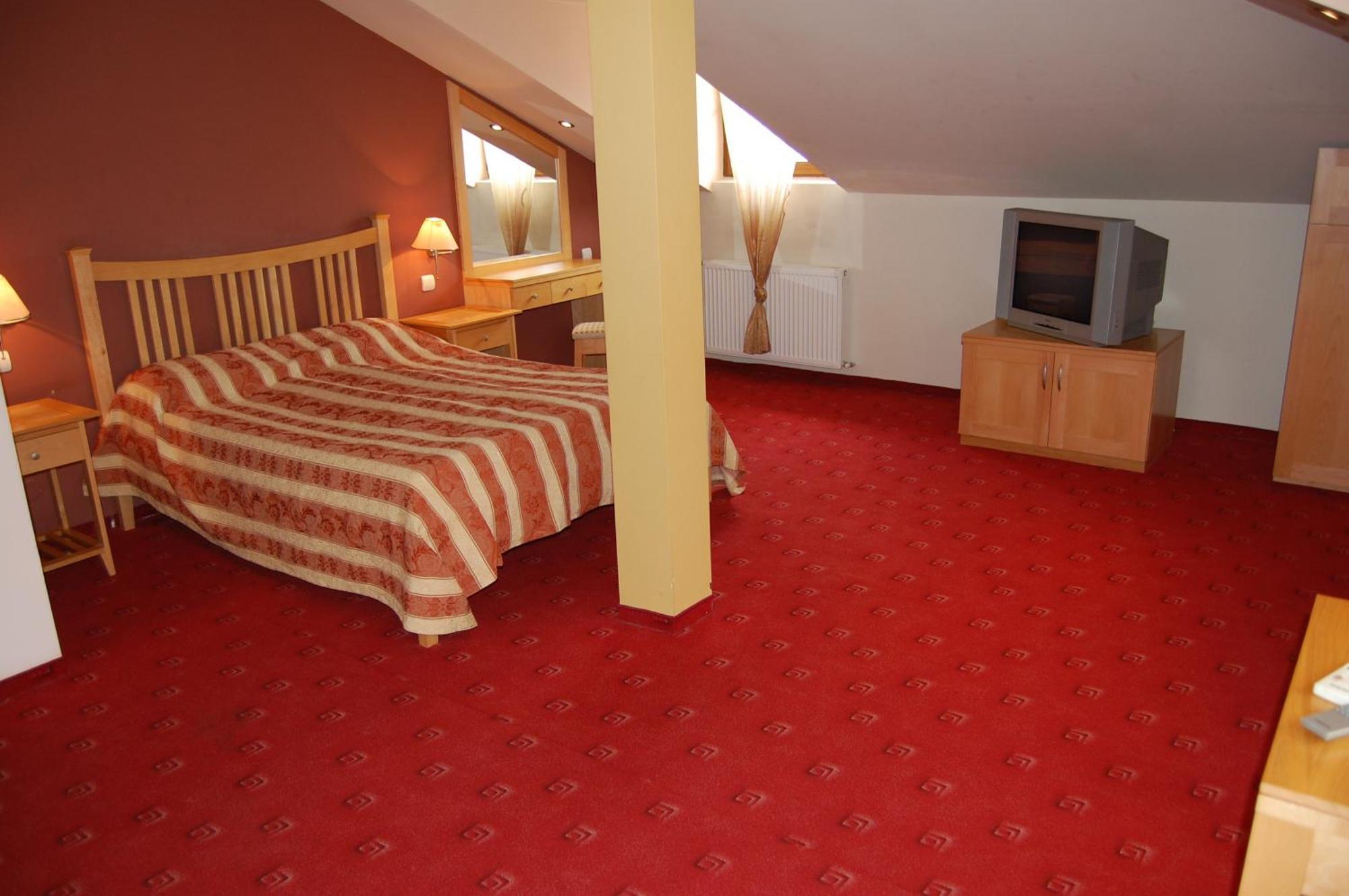 Complex Brashlyan Hotel Tryavna Eksteriør billede